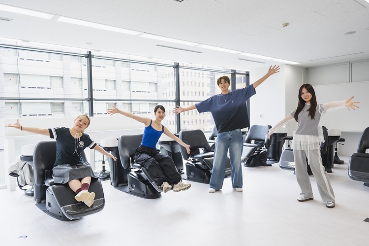 タカラ美容専門学校［美容師］